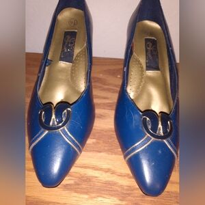 Woman's Vintage Shoes Lot.